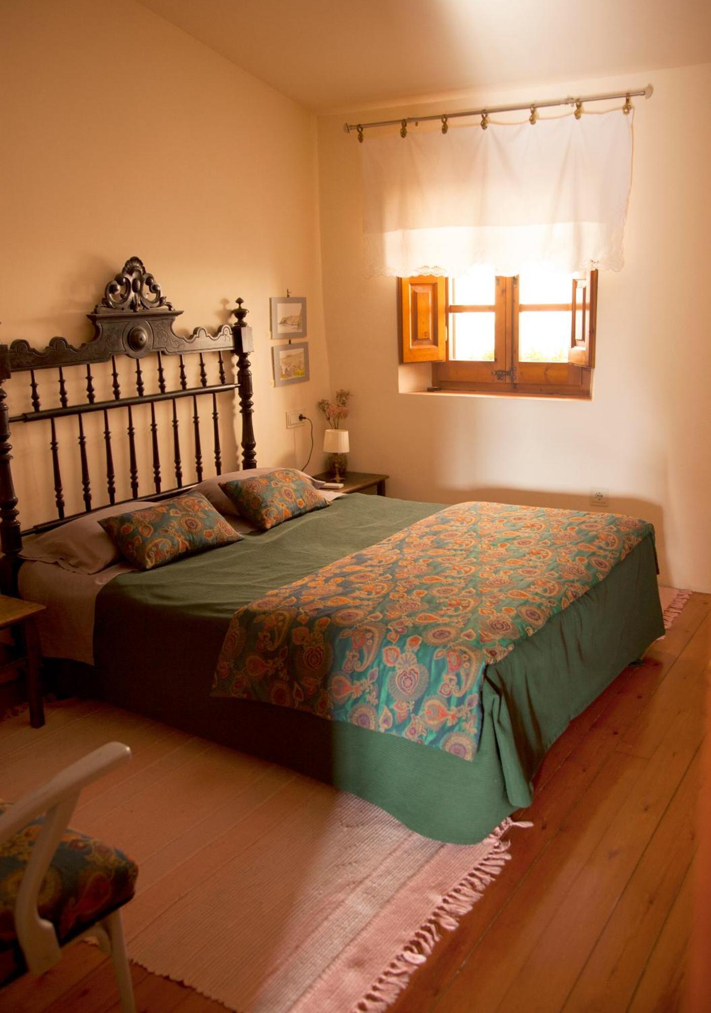 Apartamento La Costa Peralada Buitenkant foto